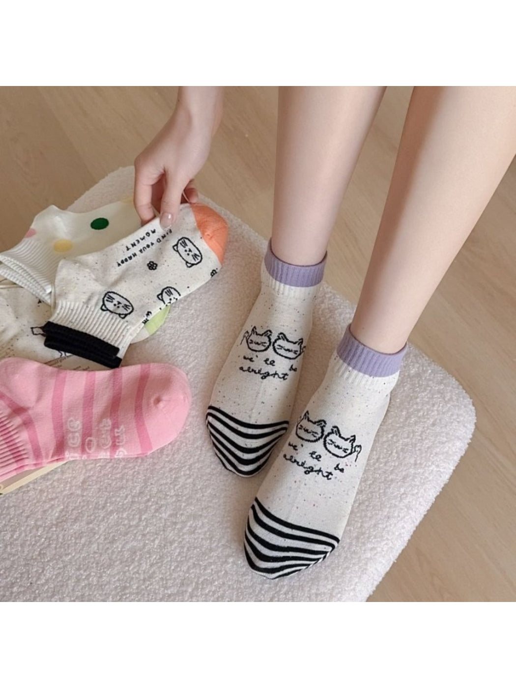Rufia - Playful Graphic No Show Socks product image 2