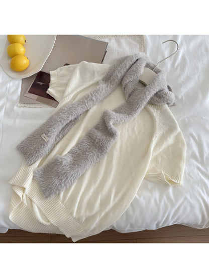 Scarvii - Fuzzy Soft Knit Scarf