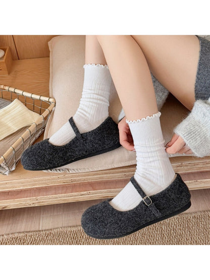 Rufia - Solid Color Ribbed Mid-Calf Socks