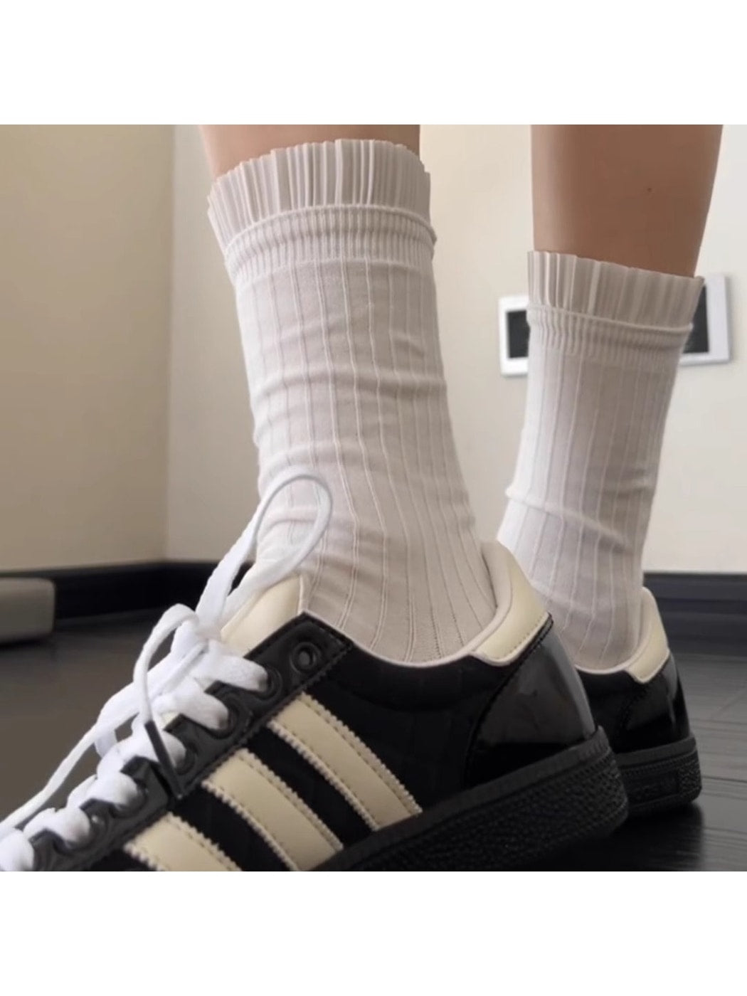 Rufia - Sweet Style Ribbed Detail Crew Socks