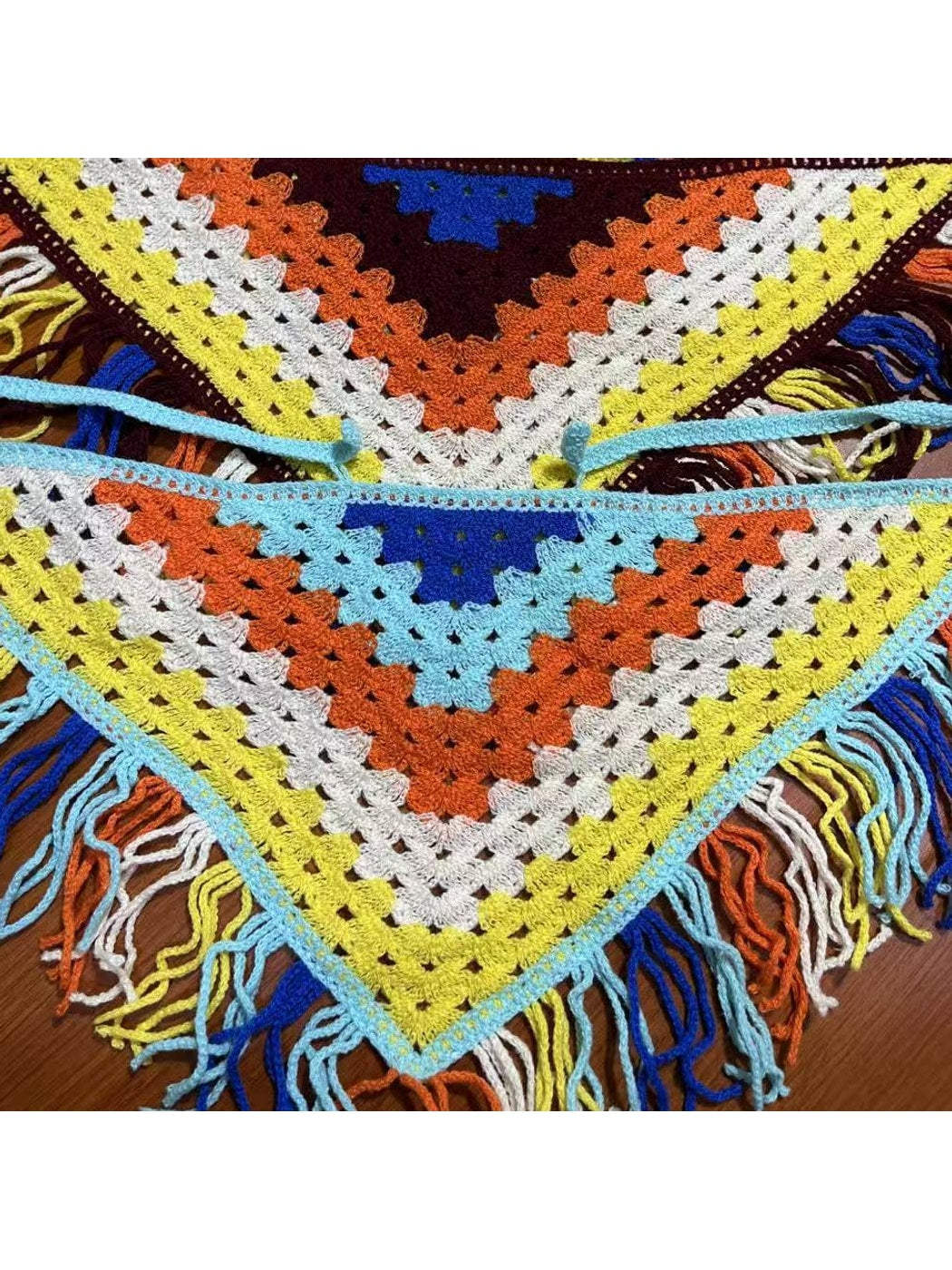 Scarvii - Vibrant Openwork Tassel Triangle Bandana