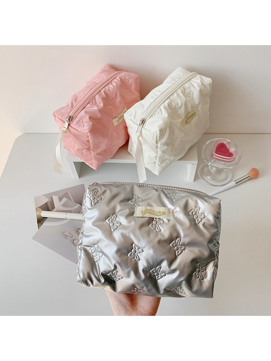 Cosbai - Minimal Embossed Storage Makeup Bag