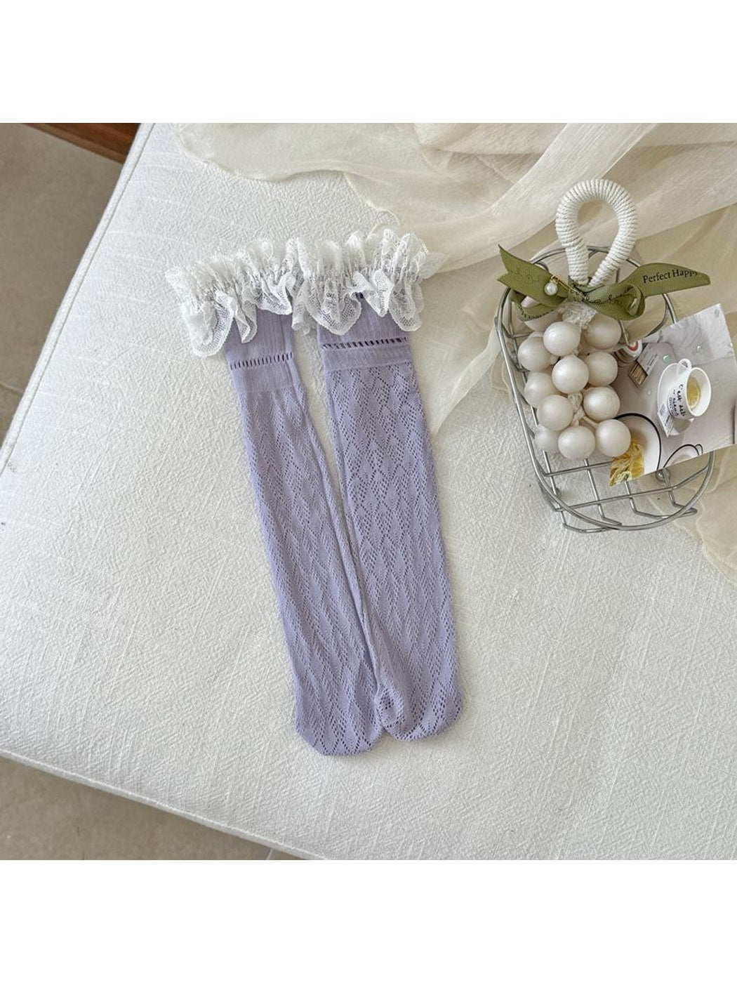 Rufia - Retro Lace Ruffle Trim Openwork Crew Socks