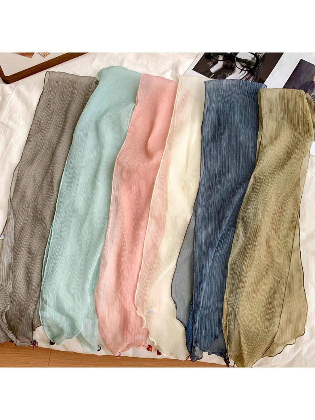 Scarvii Solid Color Skinny Scarf product image