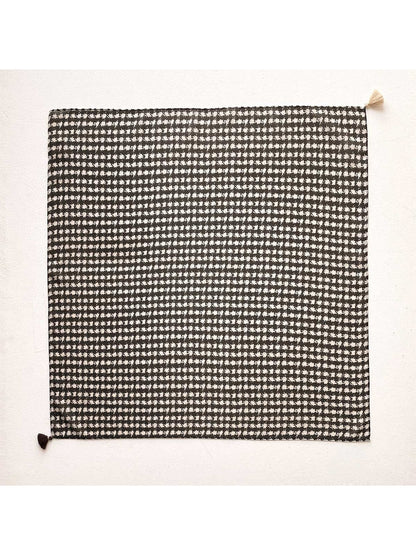Scarvii - Minimal Retro Irregular Pattern Square Scarf
