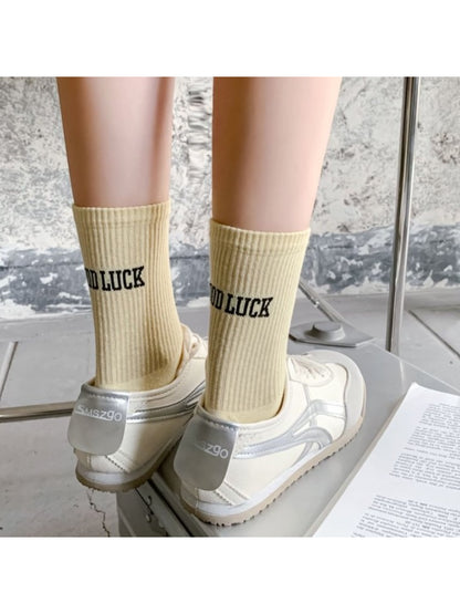 Rufia - PASSION Letter Knit Crew Socks