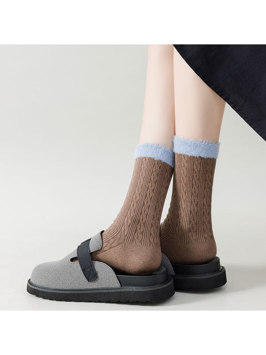 Rufia - Contrast Cuff Textured Casual Crew Socks