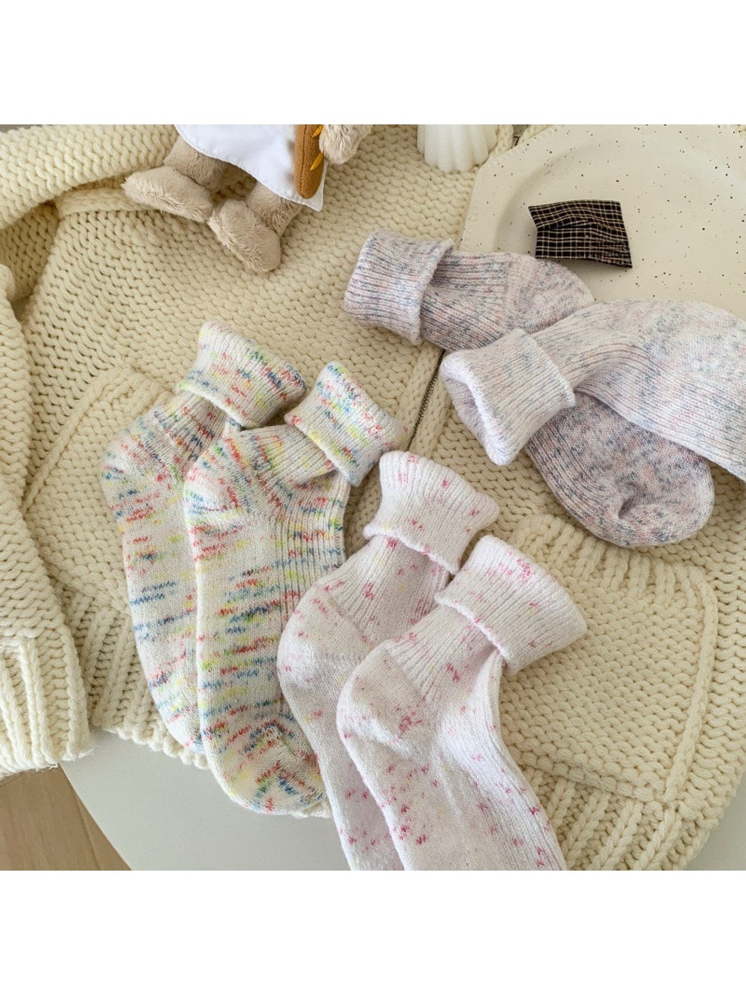 Rufia - Minimal Speckled Casual Crew Socks