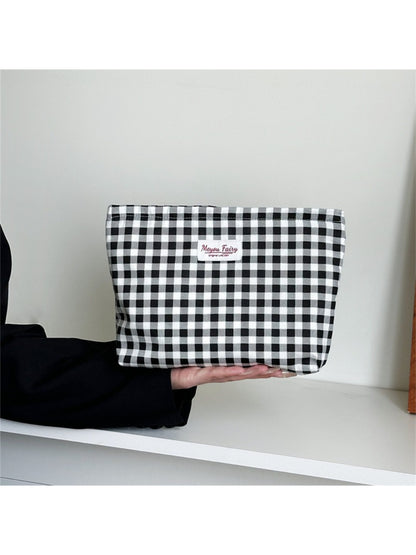 Cosbai Classic Check Toiletry Bag product image