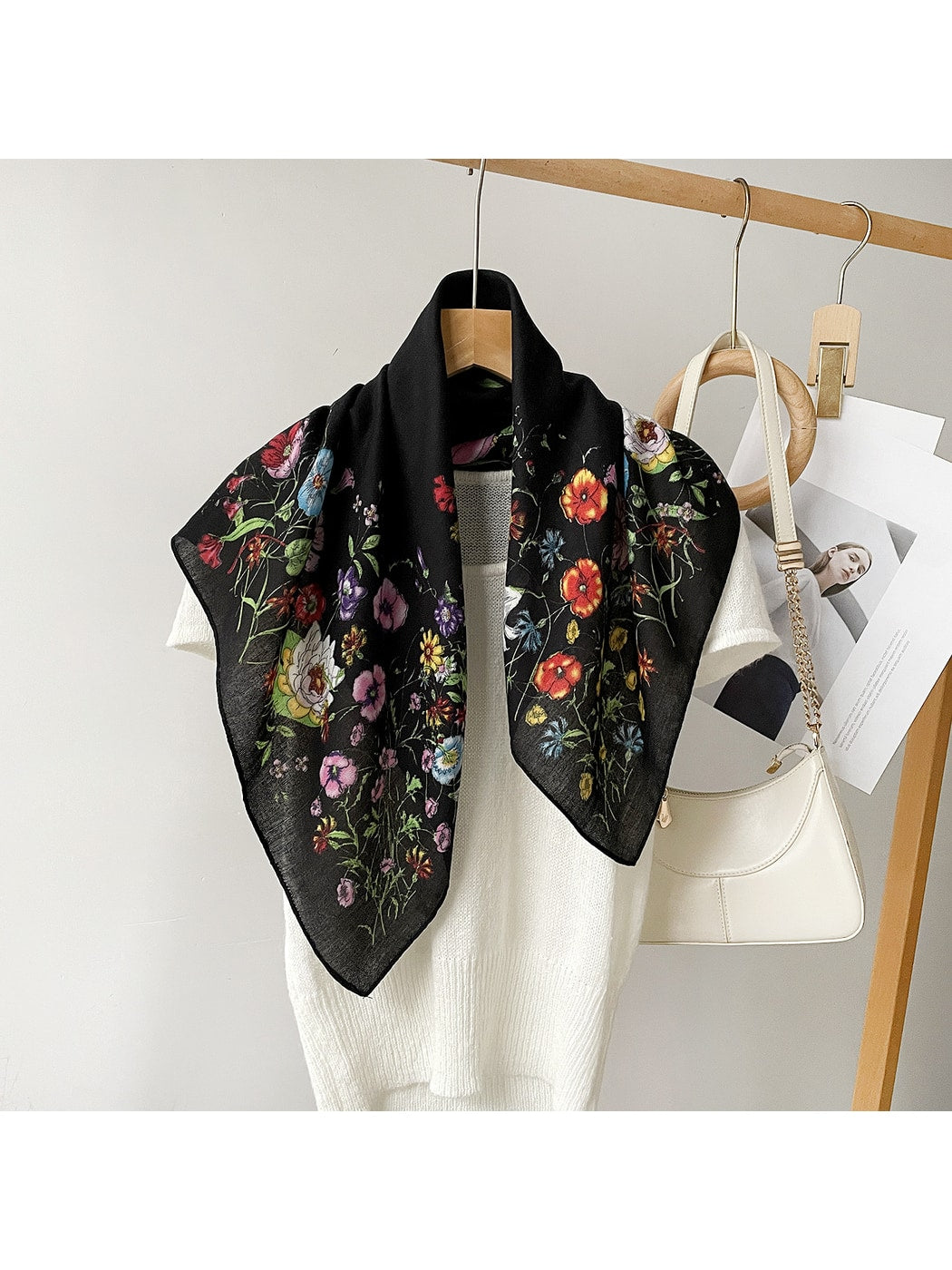 Scarvii - Fashion Floral Print Square Scarf