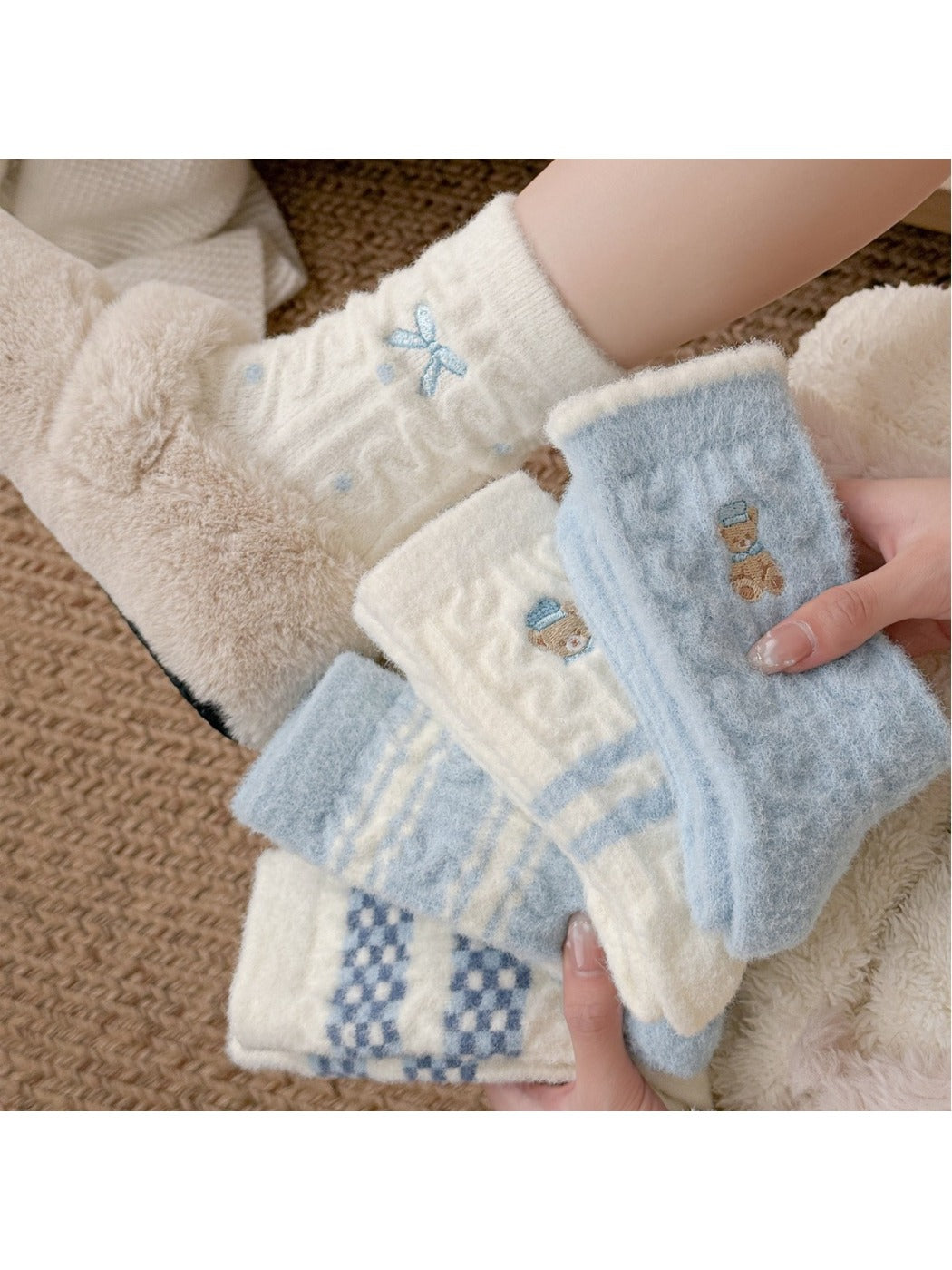 Rufia - Thick Winter Warm Women's Socks with Cartoon Pattern