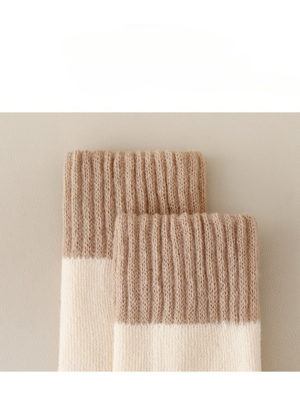 Rufia - Soft Creamy Tone Everyday Crew Socks