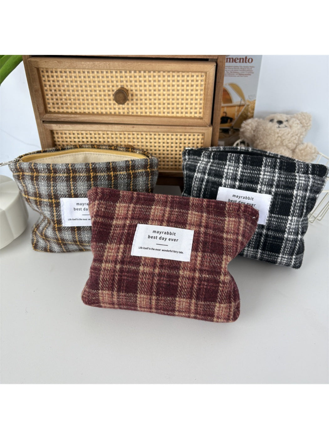 Cosbai – Vintage Plaid Toiletry & Cosmetic Bag