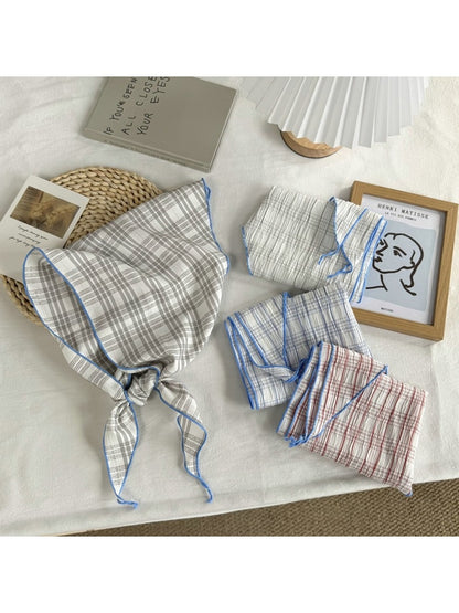 Scarvii - Minimal Check Pattern Triangle Bandana