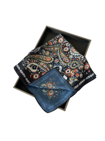 Scarvii - 24" Vintage Elegant Print Square Scarf - 6 Styles