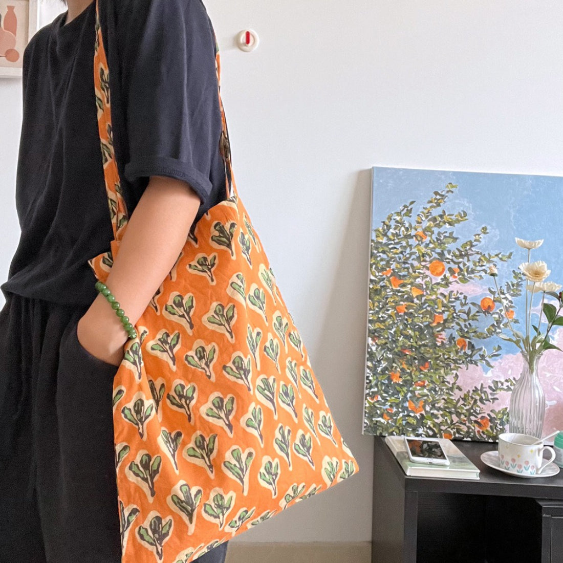 Botanical Leaf Shoulder Tote detail view