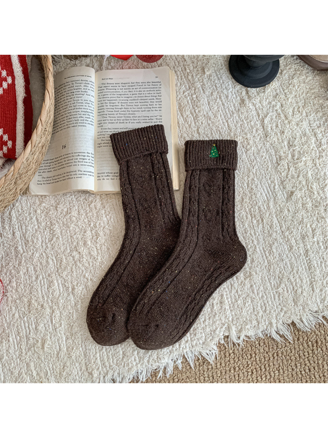 Rufia – Winter Holiday Knit Socks