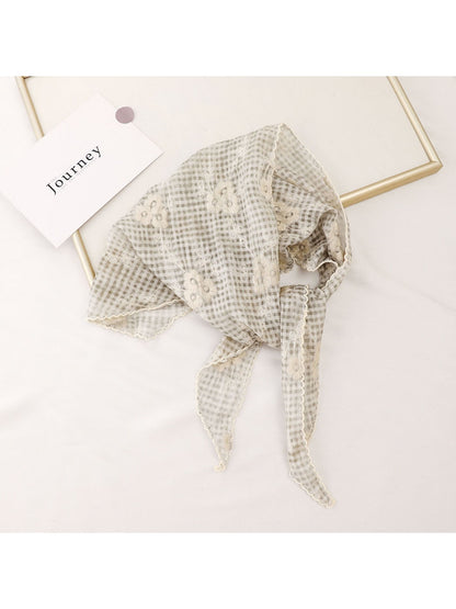 Scarvii - Grid Floral Lace Trim Triangle Bandana