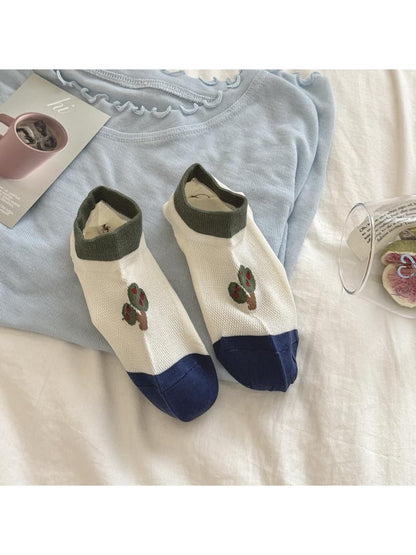 Rufia - Cute Tree and Dog Print Low Ankle Socks