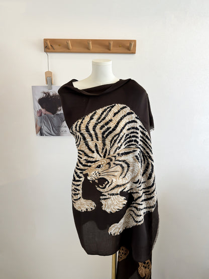 Scarvii - Wild Animal Print Shawl
