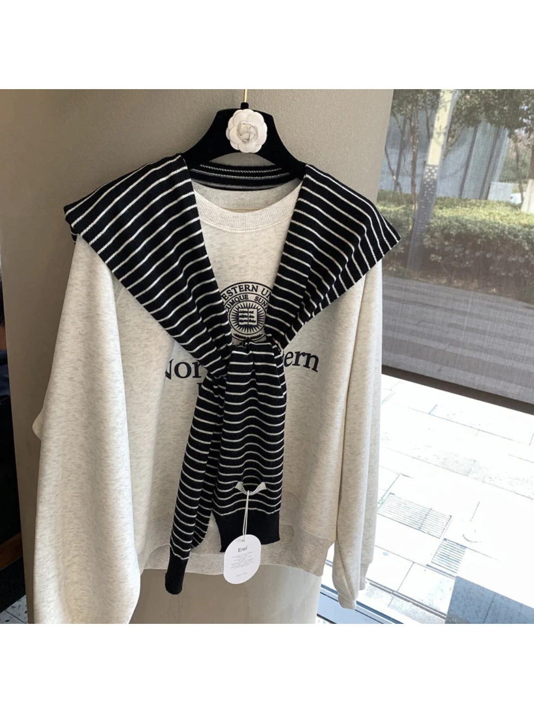 Scarvii - Horizontal Stripe scarf-style shoulder wrap