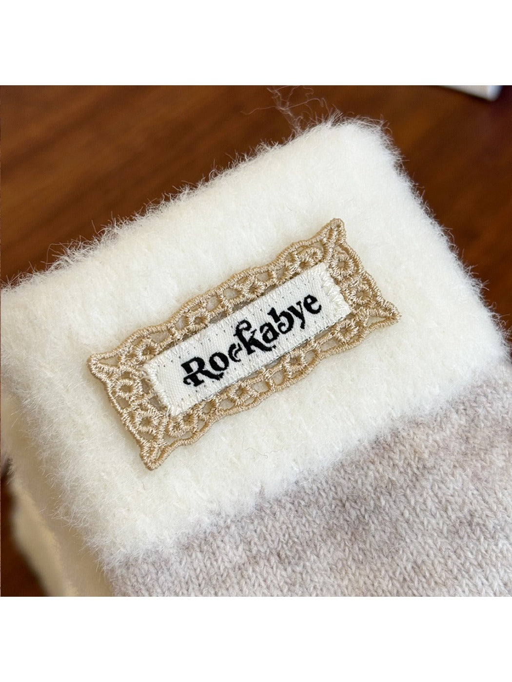 Gloving - Women's Winter Knitted Touchscreen Gloves