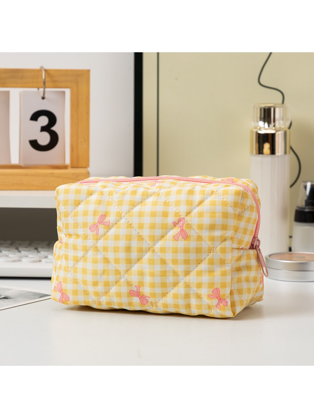 Cosbai - Bow Print Quilted Cosmetic Organizer Bag
