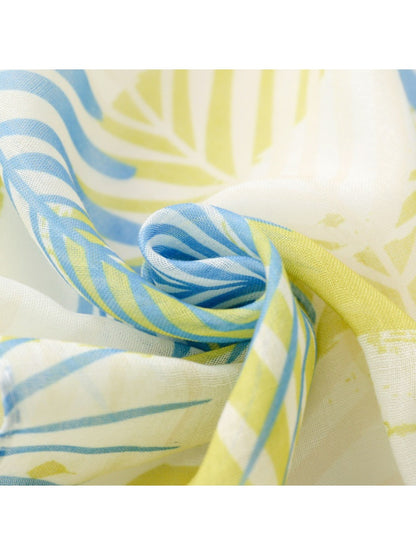 Scarvii - Travel Scarf with Plant Leaf Print