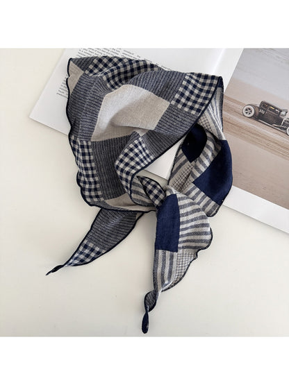 Scarvii - Retro Geometric Check Triangle Bandana