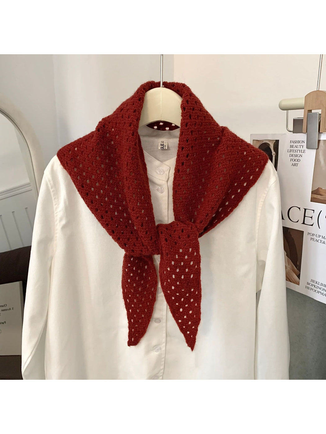 Scarvii - Mesh Knit Triangle Scarf