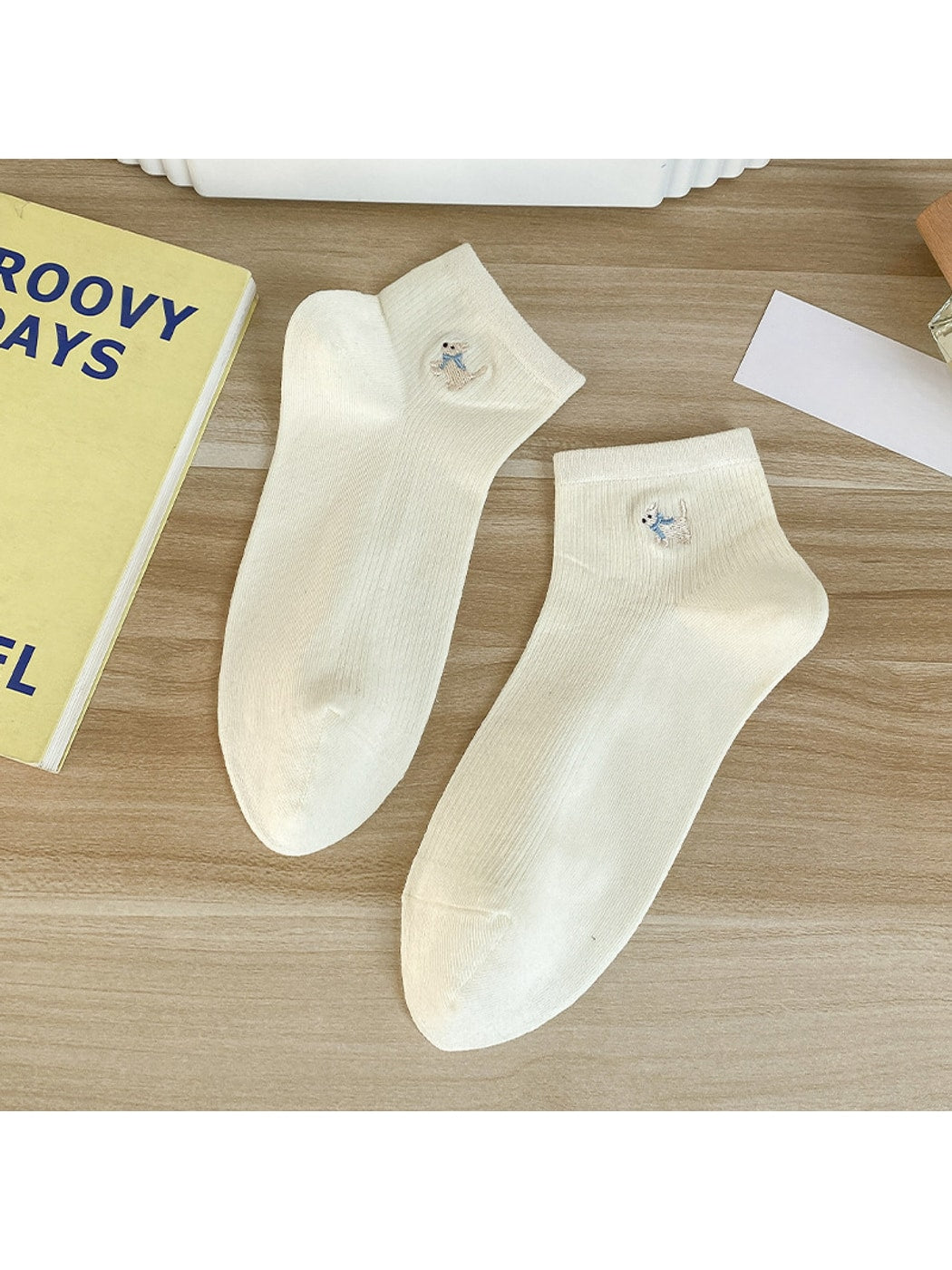 Rufia - Playful Dog Embroidery Women's No-Show Socks