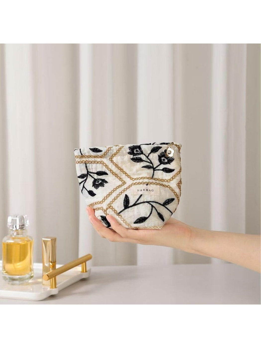 Cosbai - Women's Floral Print Handheld Cosmetic Bag