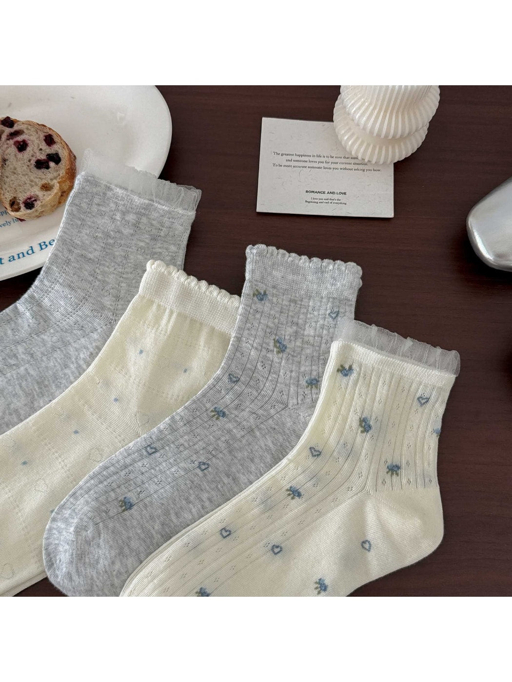 Rufia - Floral Heart Pattern Ballet Style Crew Socks