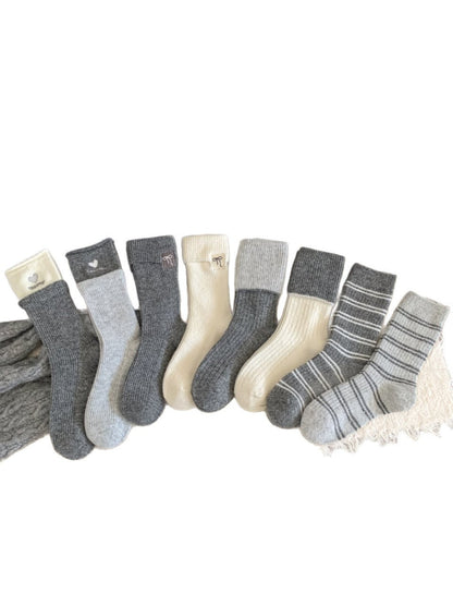 Rufia – Cozy Ribbed Crew Socks