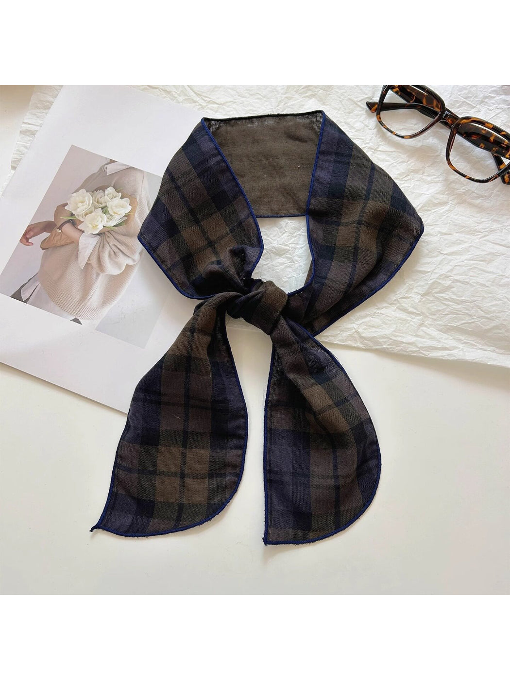 Scarvii Double Sided Check Neck Scarf product image