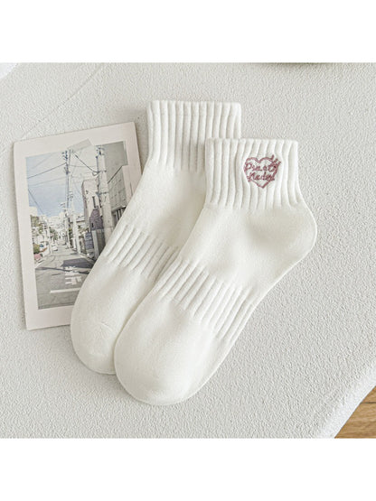 Rufia - Heart Embroidery Ribbed Crew Socks product image 4