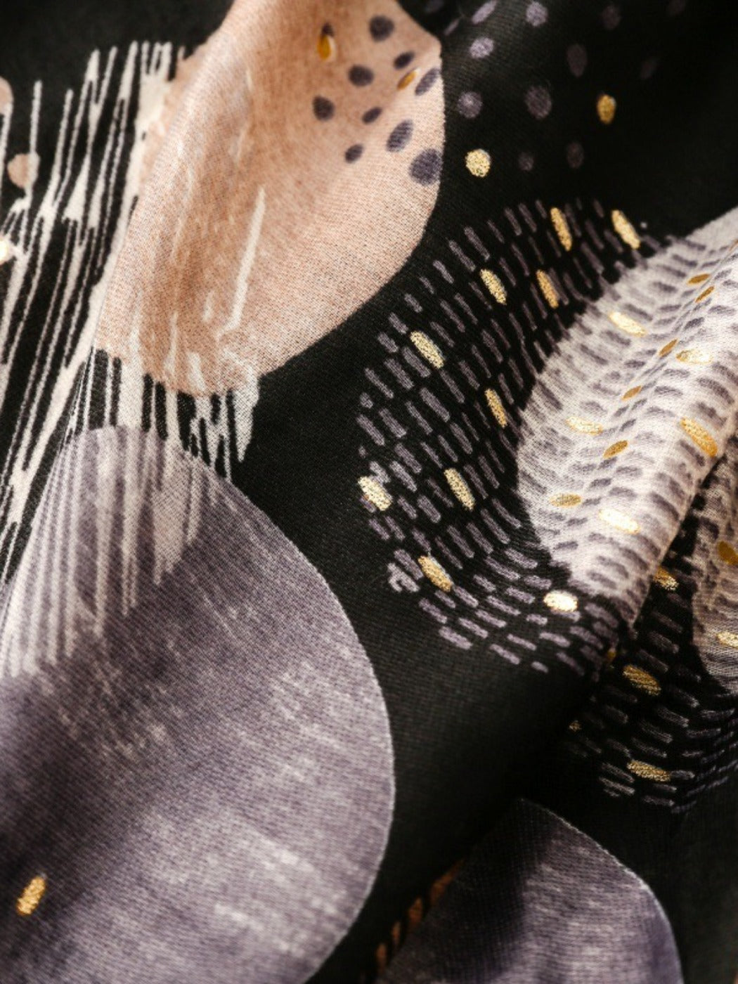 Scarvii - Soft Retro Geometric Print Scarf - 4 Colors