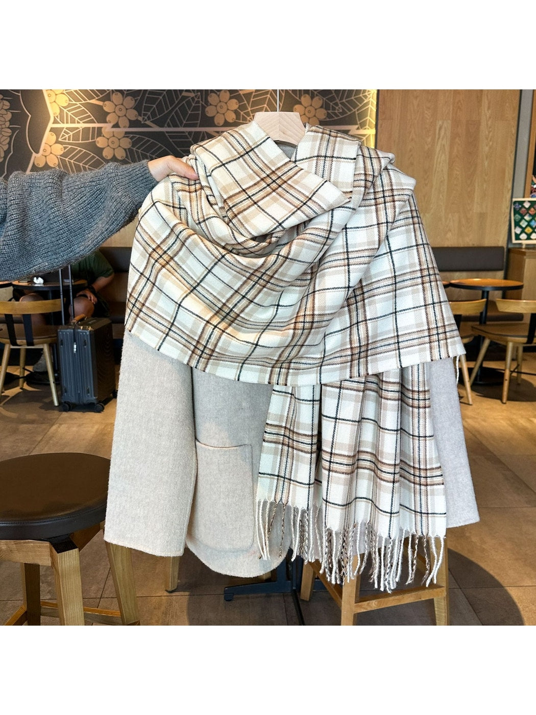 Scarvii - Checked Tassel Everyday Style Scarf