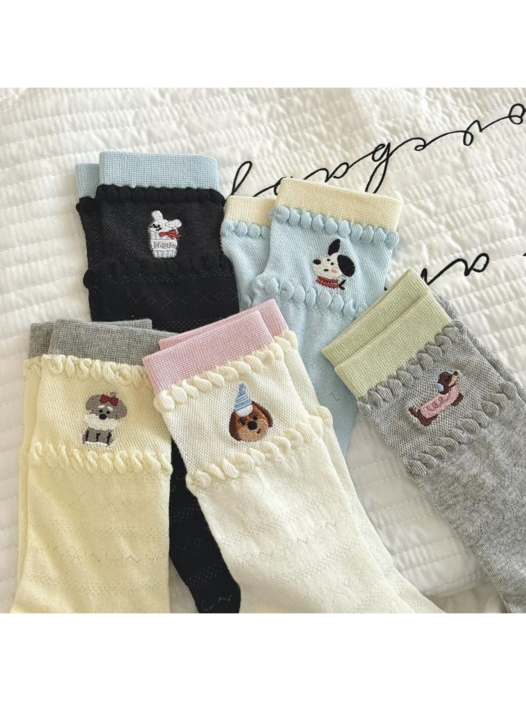Rufia - Cartoon Dog Embroidered Crew Socks