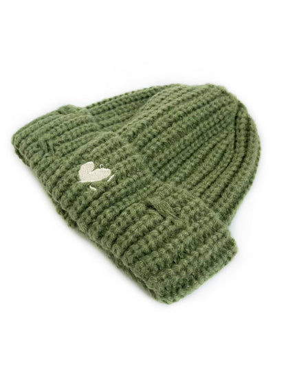 Haila - Vintage Knitted Beanie with Heart Embroidered