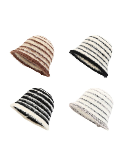 Haila – Striped Fuzzy Winter Bucket Hat
