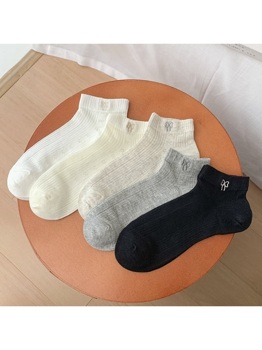 Rufia - Women's Embroidered Bow Ankle Socks