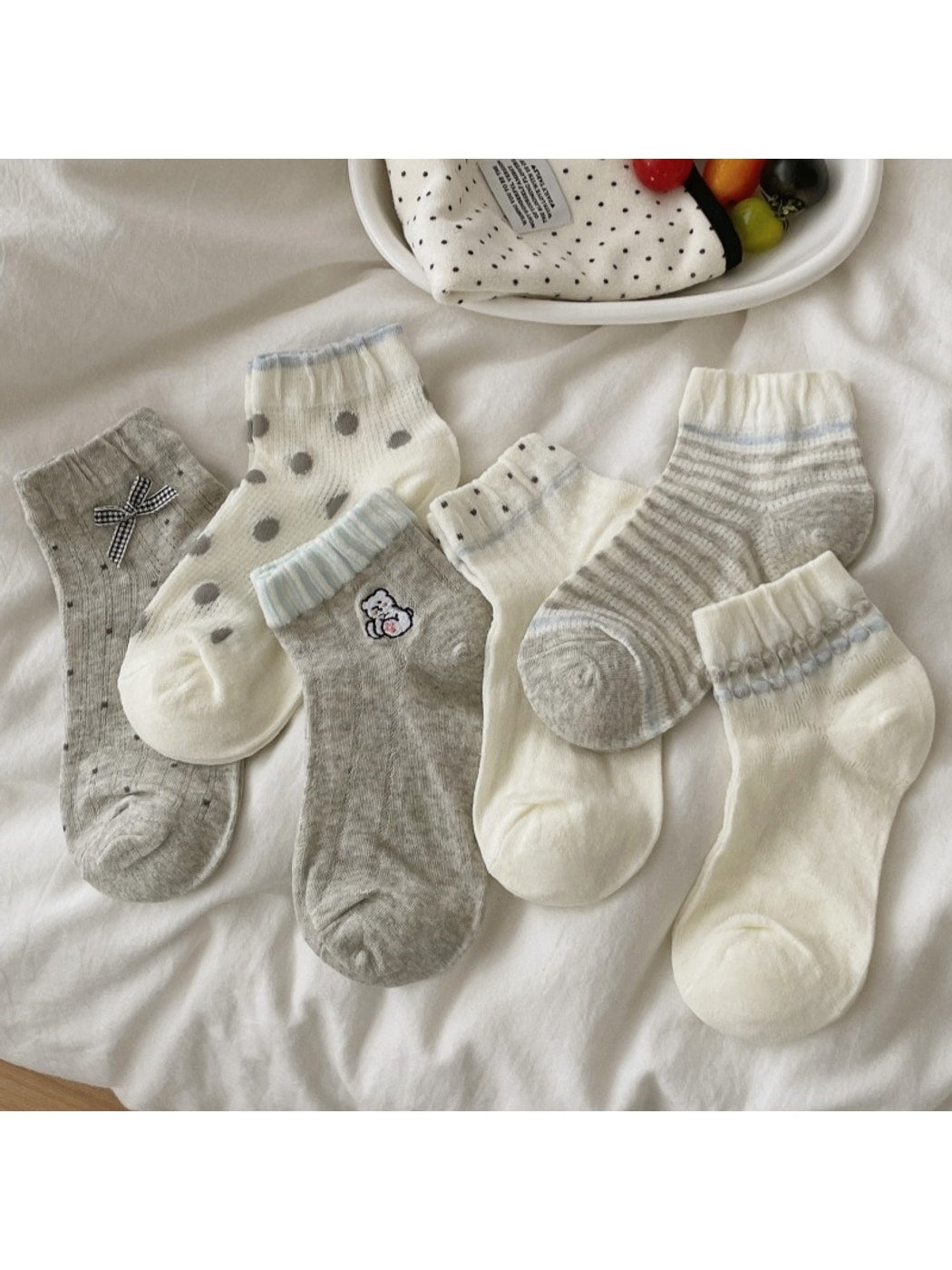Rufia - Cute Polka Dot Ruffle Ankle Socks