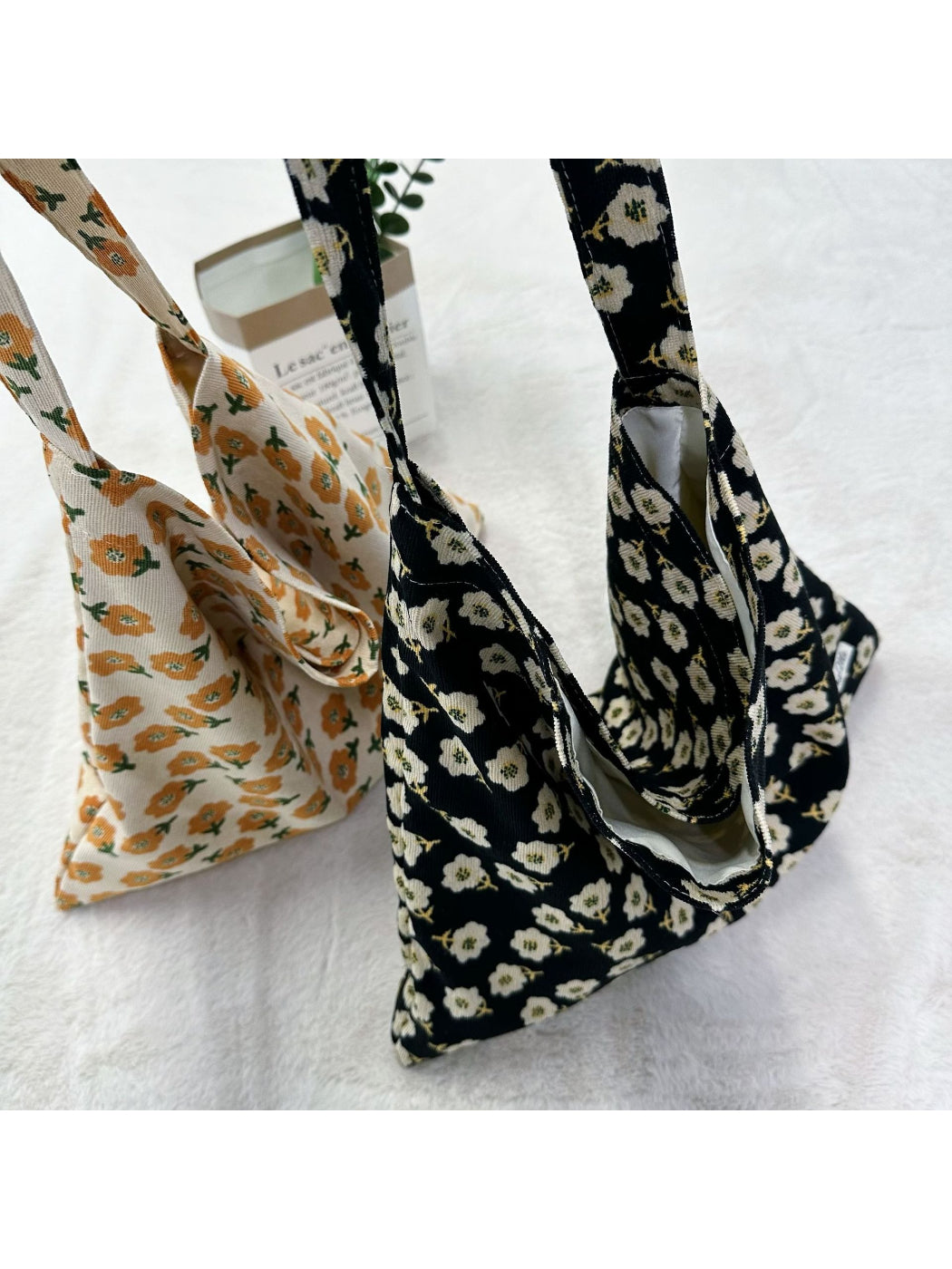 Cosbai - Floral Print Shoulder Bag