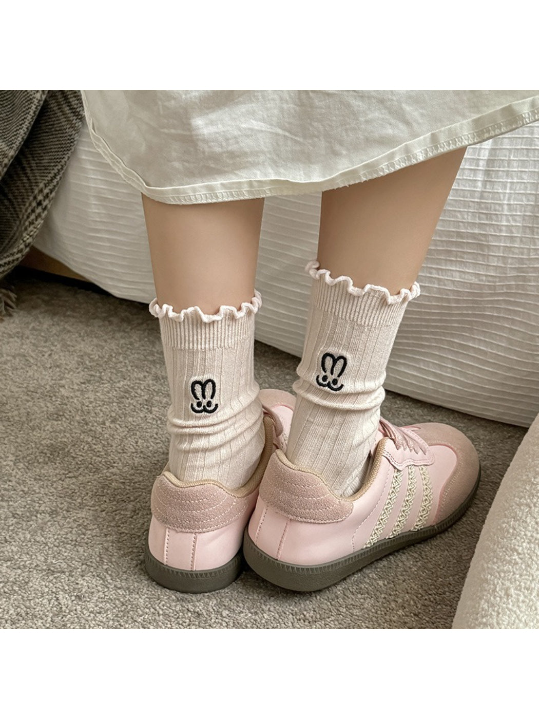Rufia - Ruffle Bunny Embroidered Crew Socks product image 1