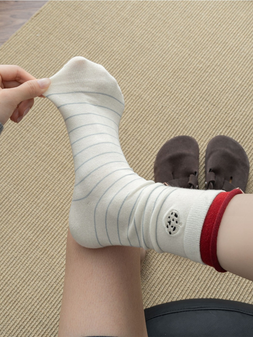Rufia – Mid-Calf Color Block Cartoon Socks