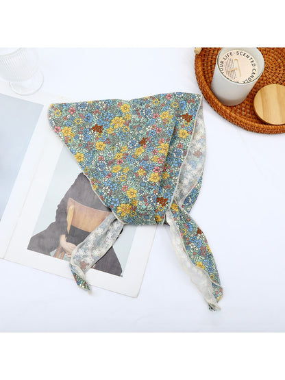Scarvii - Floral Lace Trim Decorative Triangle Bandana