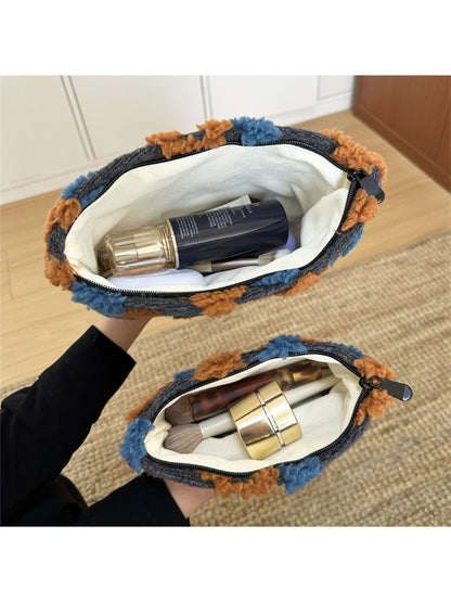 Cosbai - Plush Retro Flower Pouch