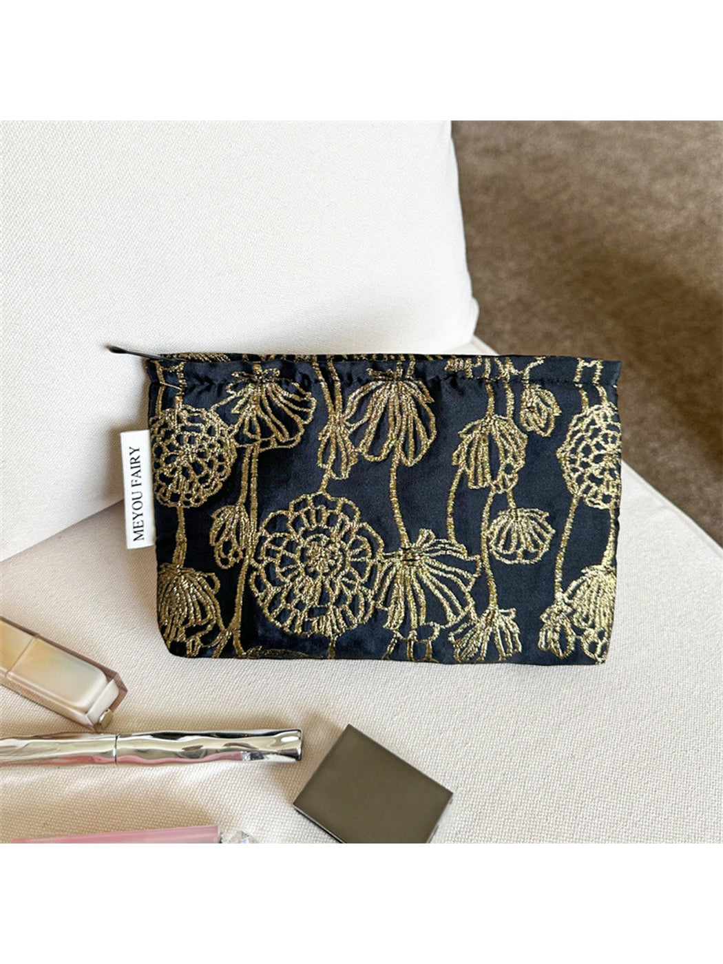 Cosbai - Antique Style Floral Zip Pouch Bag