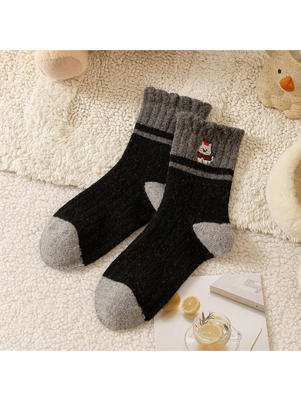 Rufia - Cozy Puppy Patch Winter Crew Socks